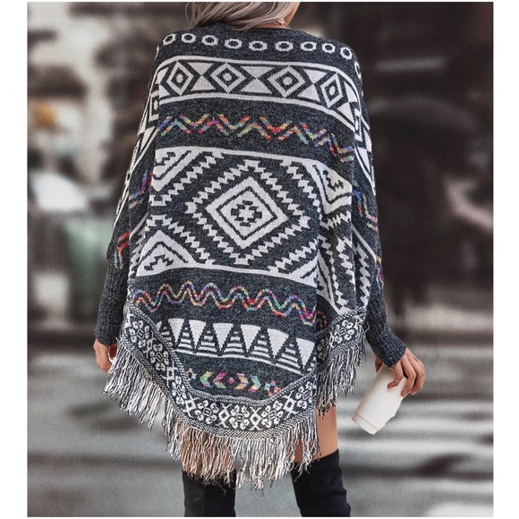 Cozy Tribal Print Tassel hem Poncho Sweater - Picture 7 of 7